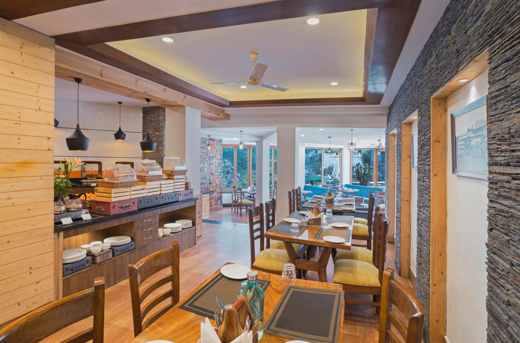 Hotel Zone Connect By The Park Mussoorie Exterior foto