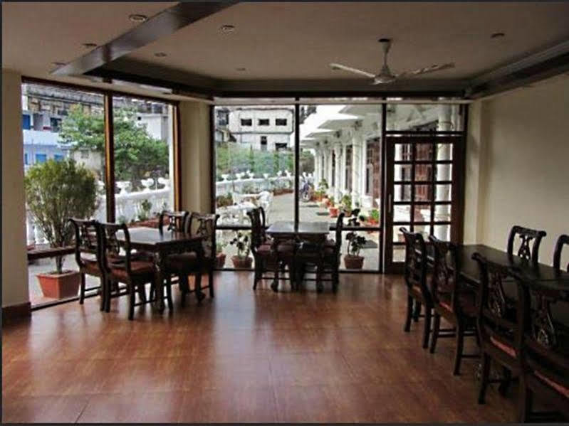 Hotel Zone Connect By The Park Mussoorie Exterior foto